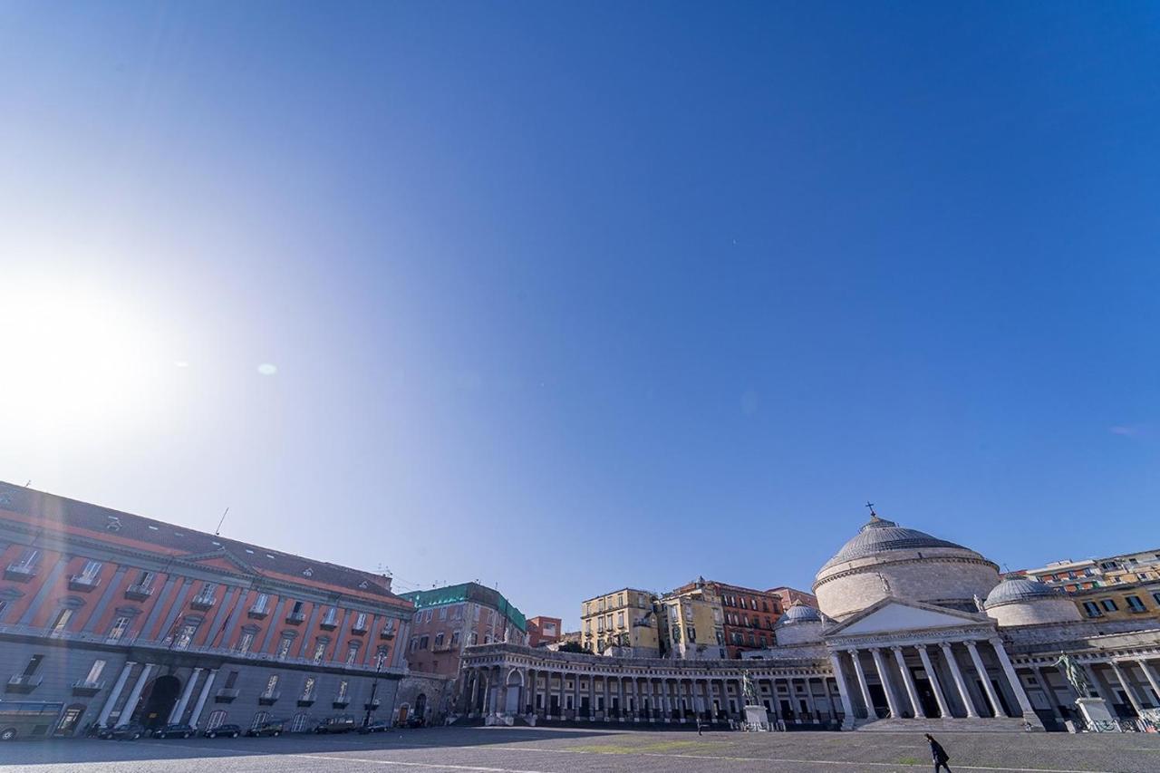 Royal Art H Duomo - Napoli Centro, By Clapa Group Hotel Exterior photo Piazza del Cinema