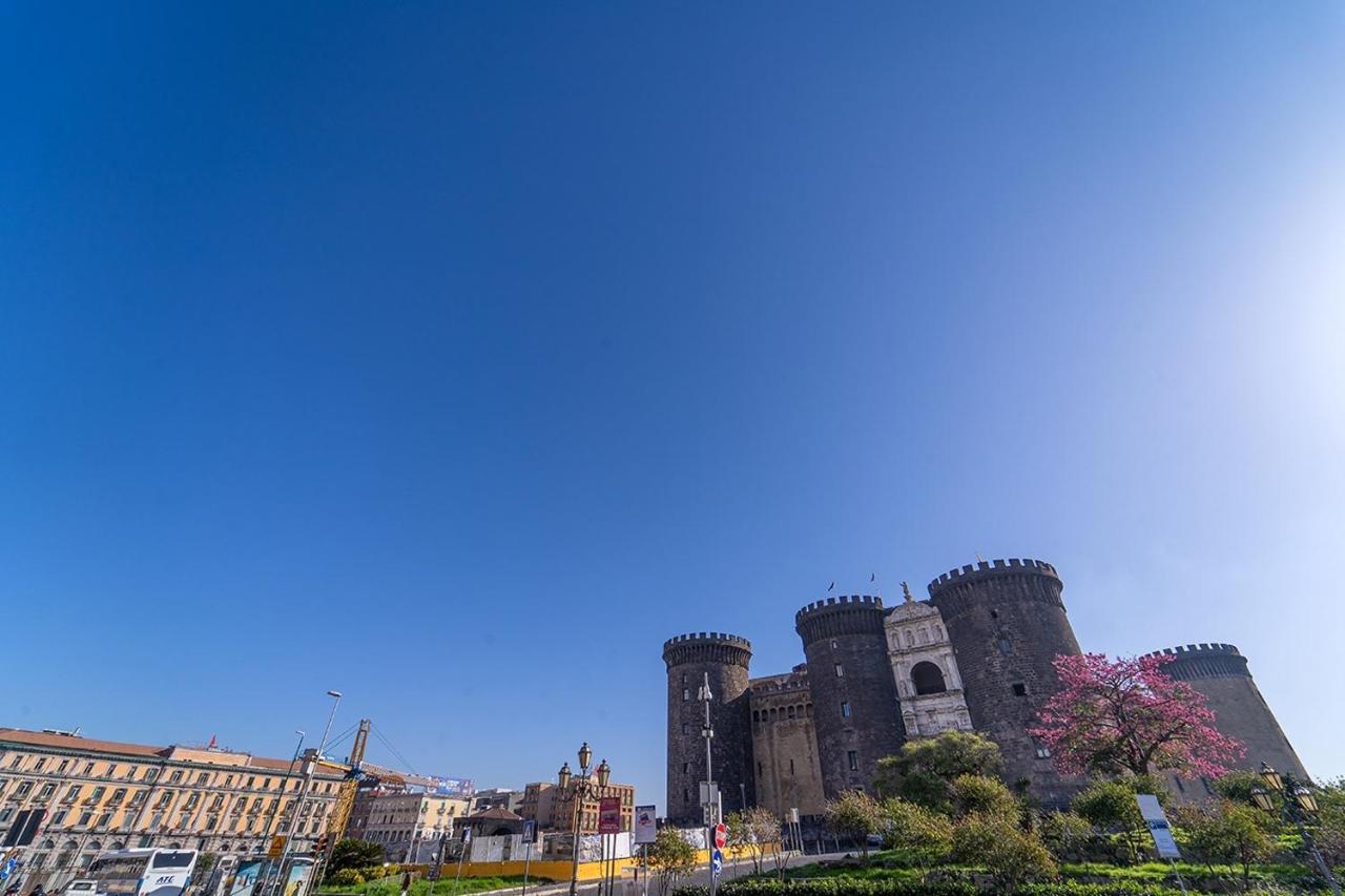 Royal Art H Duomo - Napoli Centro, By Clapa Group Hotel Exterior photo Maschio Angioino