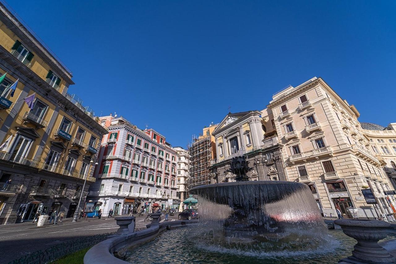 Royal Art H Duomo - Napoli Centro, By Clapa Group Hotel Exterior photo Piazza della Scala