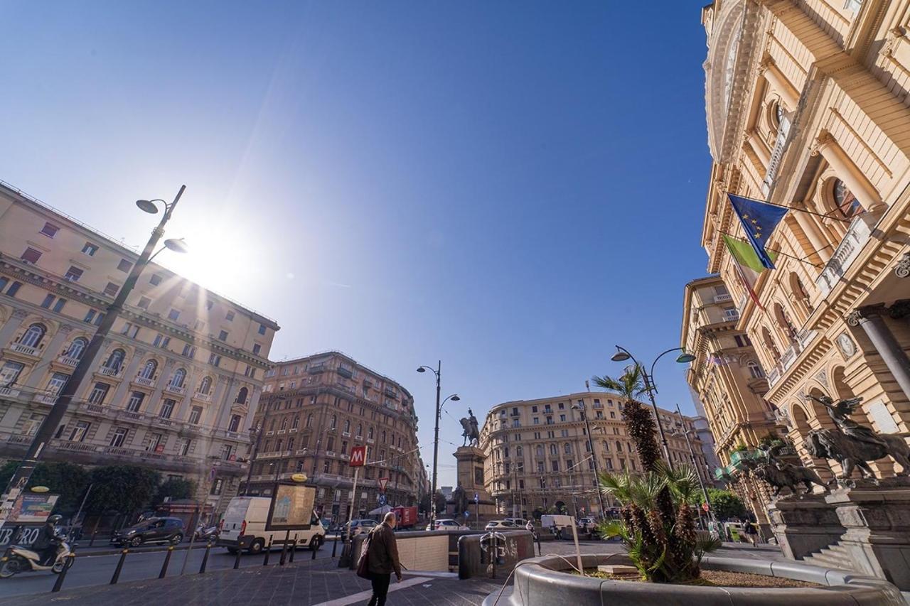 Royal Art H Duomo - Napoli Centro, By Clapa Group Hotel Exterior photo Piazza Cavour